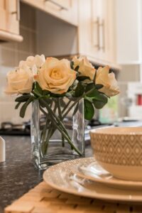 How to Decorate your Home with Fake Roses
